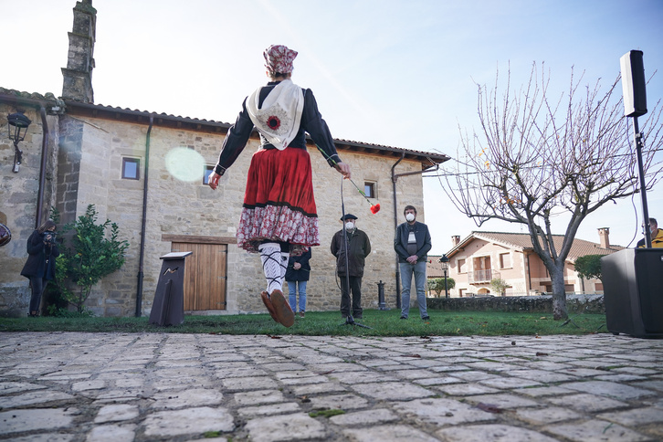 Homenaje en Argantzun a las víctimas del franquismo. 