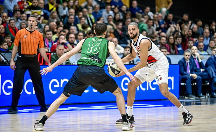 Saski Baskonia bajó en exceso su nivel cada vez que se ausentaba Darius Thompson de la pista.