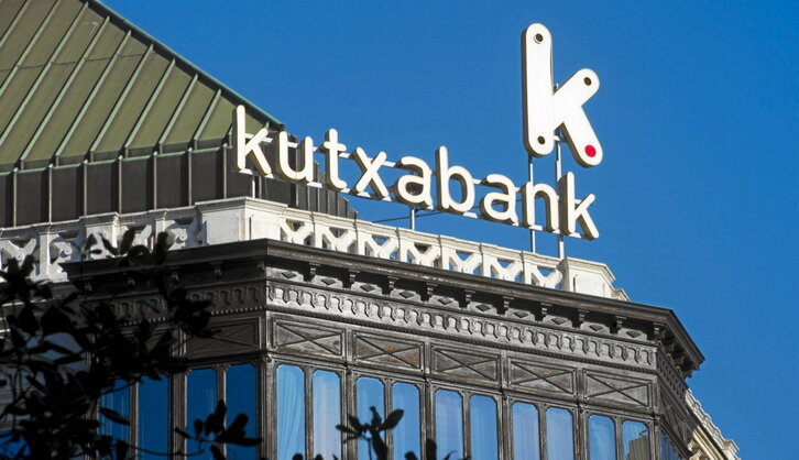 Kutxabank, a través de su filial Cajasur, es uno de los bancos que ha pedido la suspensión cautelar del impuesto