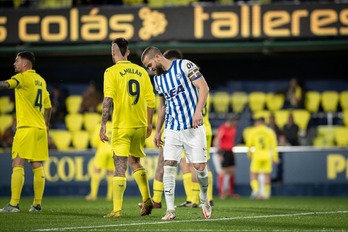 El capitán babazorro Víctor Laguardia, durante el partido ante el Villarreal B.