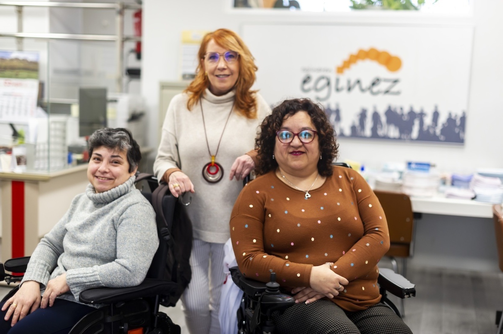 Blanca Esther Pinedo, Elena Ávalos y Luz Adriazén