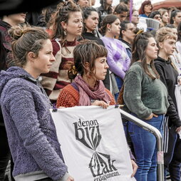 Mugimendu feministaren prentsaurrekoa.