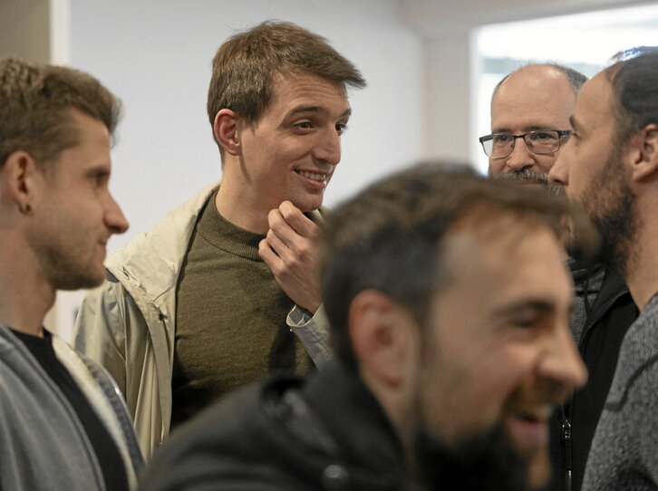 Carlos Chocarro anunció ayer en una rueda de prensa su retirada del balonmano.