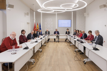 Reunión de la parte navarra de la Junta de Transferencias. 