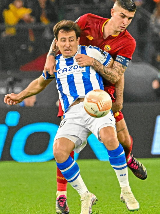 Oyarzabal, con Mancini en el partido de Roma.