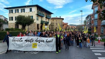 Una gran manifestación ha mostrado su oposición al nuevo Plan General de Getxo.