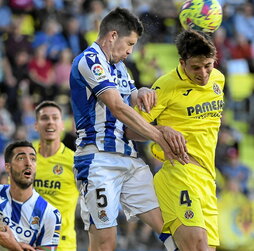 Zubeldia, en una pugna con Pau, vio la quinta tarjeta y no podrá jugar contra el Getafe.