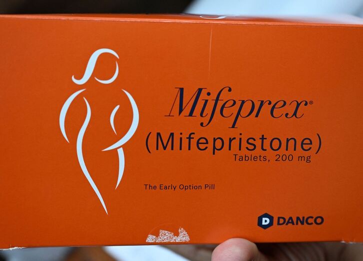 Una caja del medicamento para abortar.