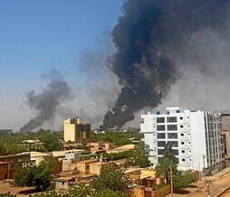 Bombardeos en el centro de la capital sudanesa.