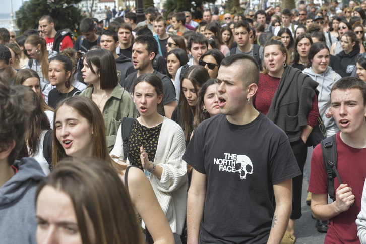 Hezkuntzan euskara indartzearen aldeko mobilizazioa, artxiboko irudian.