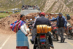 Un corte de carretera, en febrero en Desaguadero.