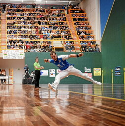 Aitor Elordik laineza hartuta jarraitzen du eta beste final bat jokatuko du.