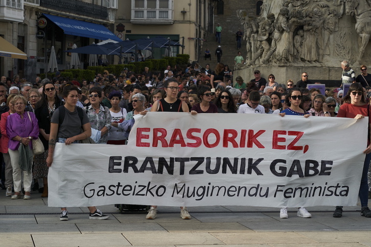 Concentración del movimiento feminista ayer, en Gasteiz.