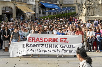 Concentración del movimiento feminista en Gasteiz.