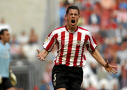 Asier del Horno marcó cinco goles contra el Real Madrid con la camiseta del Athletic.