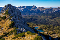 Valle de los siete lagos de Triglav en los Alpes Julianos, Eslovenia 