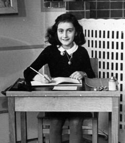 Anne Frank eskolan, 1940an.