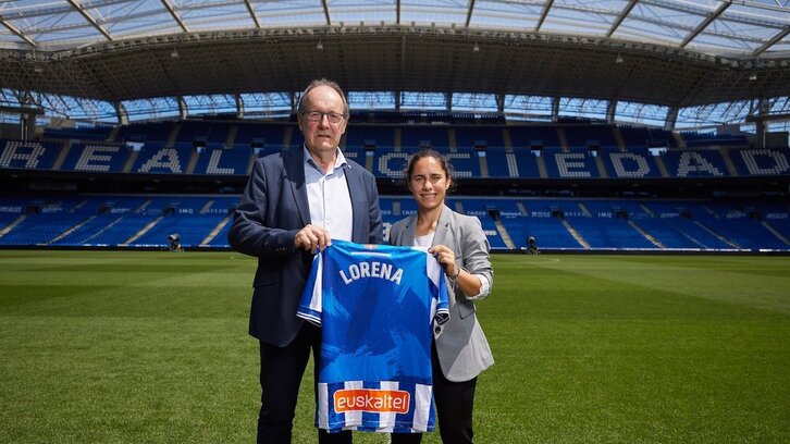 Lorena Navarro ya es jugadora de la Real.