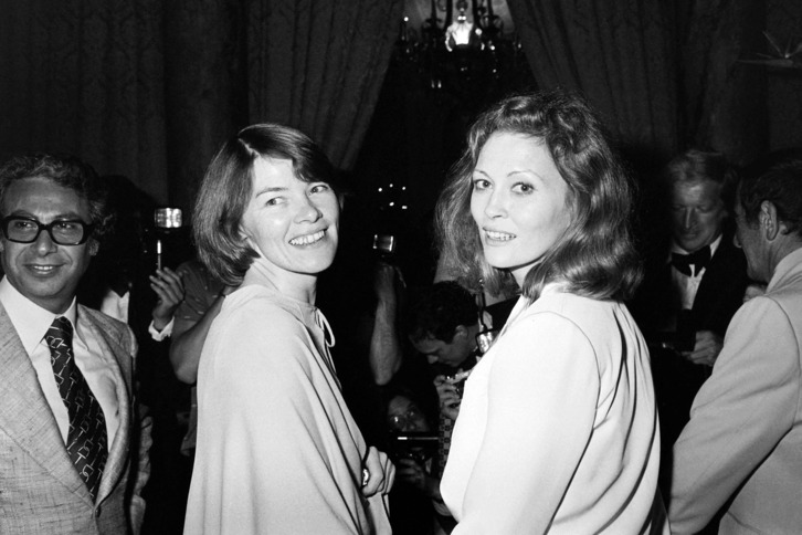 Glenda Jackson y Faye Dunaway, en el Festival de Cannes en el 76.