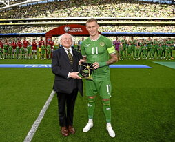 McClean y el presidente de Irlanda.