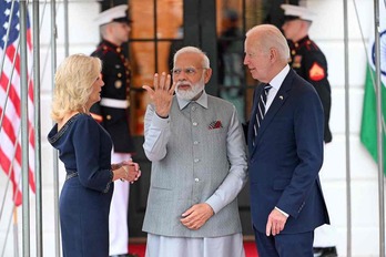 El presidente de EEUU, Joe Biden, y su esposa, Jill, reciben al primer ministro indio, Narendra Modi.