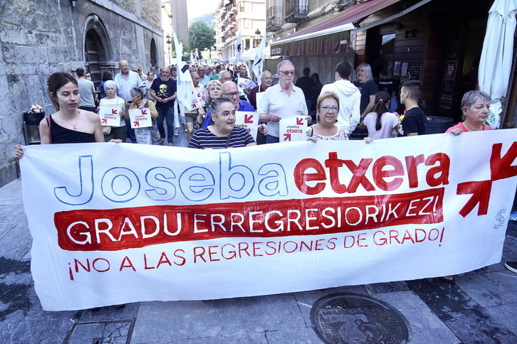 Manifestación en Ugao el pasado 9 de junio contra la regresión de grado a Joseba Borde.