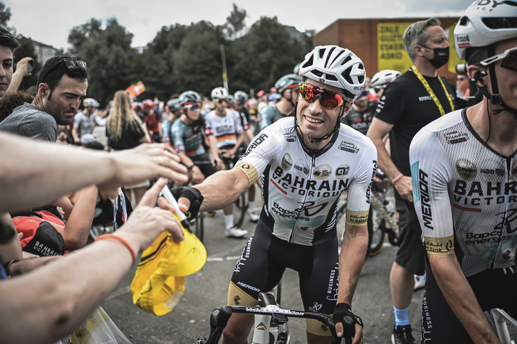 Mikel Landa ha destacado el ambiente especial vivido en el Tour con los aficionados vascos.