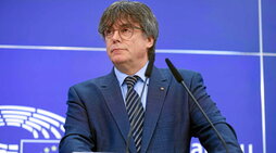 Carles Puigdemont, atzo Bruselan eman zuen prentsaurrekoan.