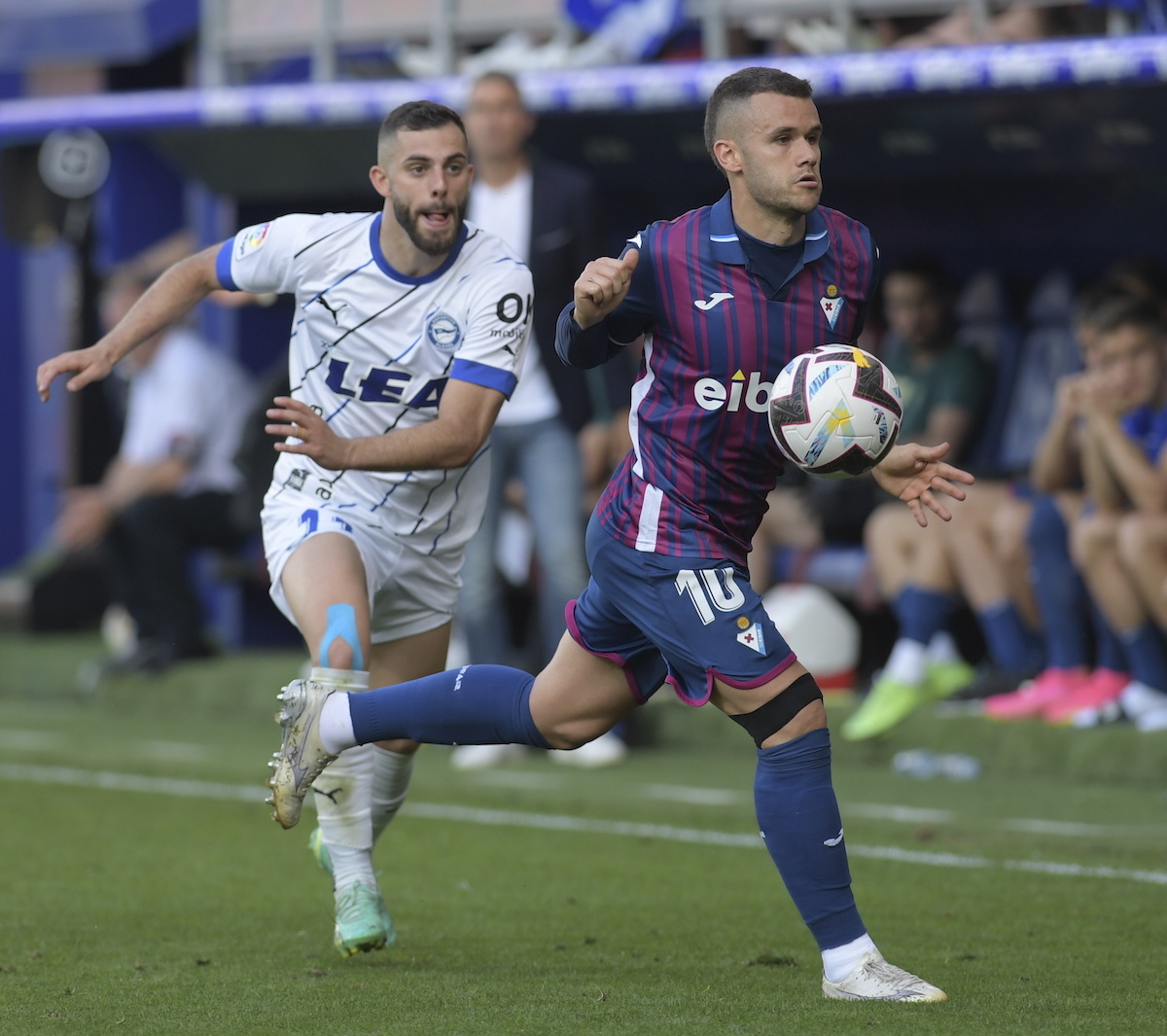 Ager Aketxe renueva un año con el Eibar | Eibar | Naiz