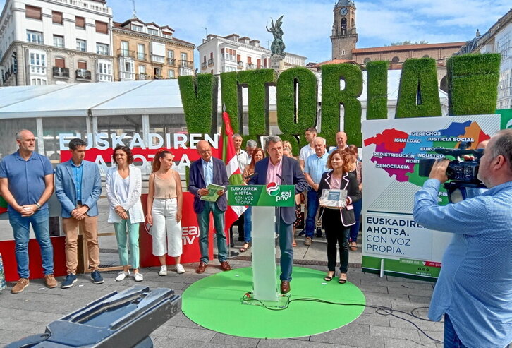 El PNV elegió Gasteiz para presentar ayer su programa electoral.