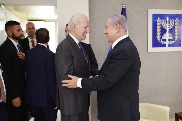 Imagen de archivo de Biden junto a Netanyahu.