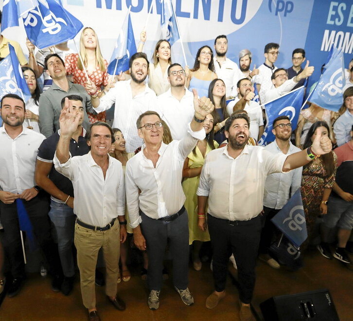 José María Aznar, Alberto Núñez Feijóo y Fernando López Miras, en Murcia.