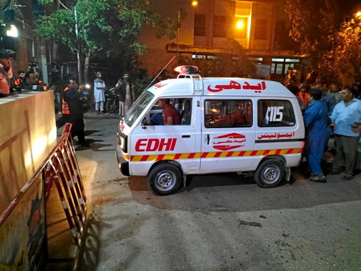 Una ambulancia, en un atentado del pasado febrero.