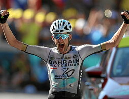 Wout Poels celebra su primer triunfo en una grande en Saint Gervais-Mont Blanc.