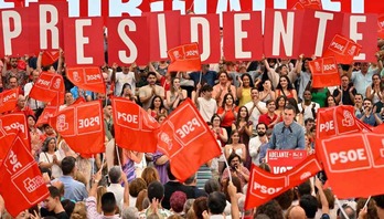 El cierre de la campaña de Pedro Sánchez, en Getafe (Madrid).
