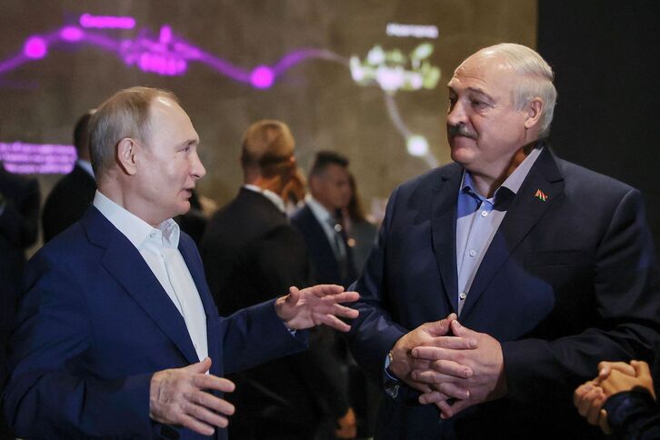 El presidente ruso, Vladímir Putin, junto a su homólogo bielorruso, Alexander Lukashenko.