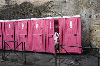 La ville de Bayonne a mis en place huit points sanitaires avec des toilettes sèches, pendant les fêtes.