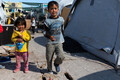 Europapress_5355339_210422____athens_april_22_2021_xinhua____migrant_children_are_seen_at_the