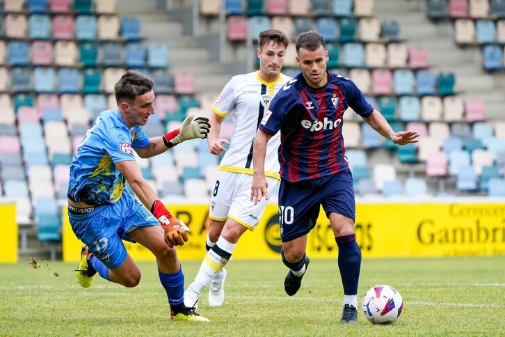 Aketxe ha sido el autor del tercer gol ante el Barakaldo.