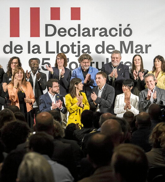 Acto en el que se firmó la declaración de la Llotja de Mar, en octubre de 2019.