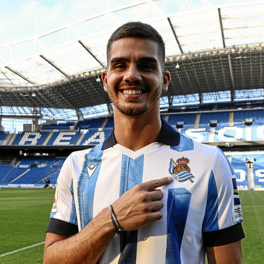 Andre Silva Anoetan izan zen atzo.