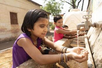 Más de 450 millones de niños viven expuestos a calor extremo.