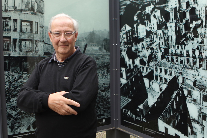 Pablo Díaz durante su visita a Gernika en abril pasado, donde dio su testimonio en unas jornadas organizadas en el marco del aniversario del bombardeo.