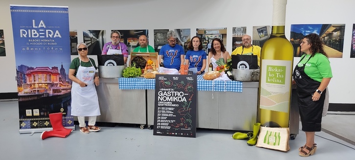 Presentación del Certamen Gastronómico en el Mercado de la Ribera.