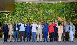 Los líderes de los Estados amazónicos y los países asiáticos y africanos invitados a la cumbre.