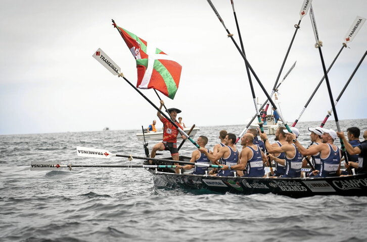 Urdaibaiko trainerua, Aranberri patroi, Zarauzko estropadako garaipena ospatzen.