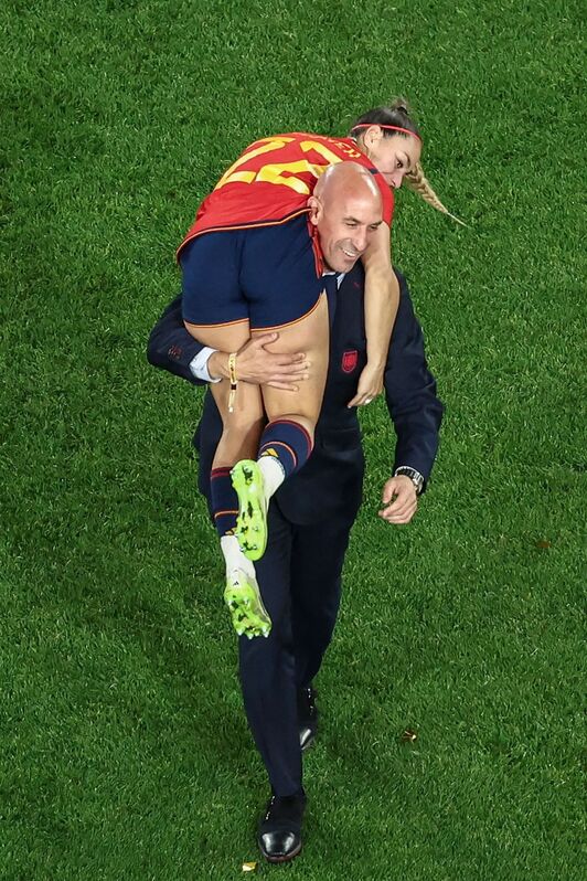 El presidente de la Federación, en su peculiar celebración del Mundial.