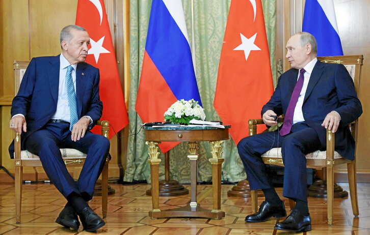 El presidente ruso, Vladimir Putin, durante su reunión con su homólogo turco, Recep Tayyip Erdogan, en Sochi.