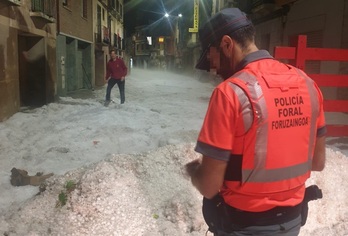 Así ha quedado una de las calles de Fitero, con las fiestas recién concluidas.