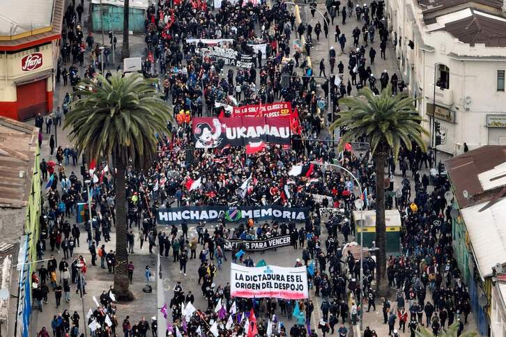 Marcha en el 50 aniversario del golpe en Santiago.